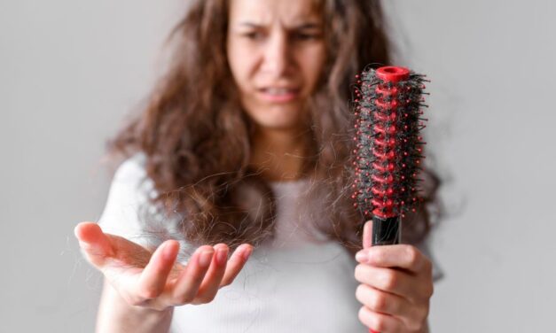 Understanding Female Hair Fall: 5 Common Causes and Practical Solutions