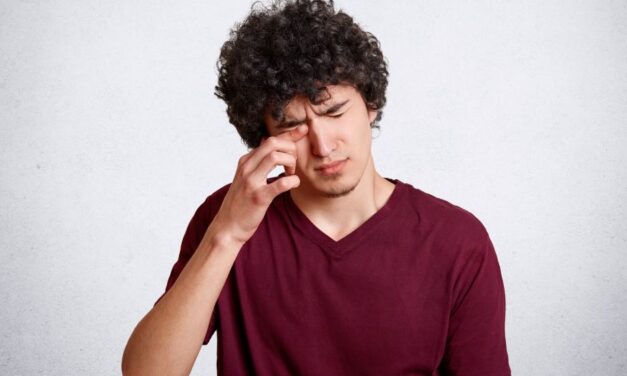 5 Common Causes of Eye Twitching